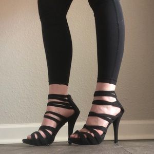 ⭐️ F21 Heels